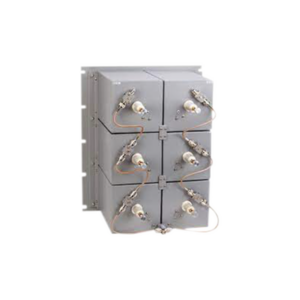 Duplexer UHF, 440-512 MHz, 6 Cavidades de 7 in por Lado, 750 MHz (Min.) Separación Tx-Rx, 200 Watt, N Hembras.