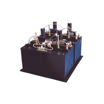 Combinador dB SPECTRA, en Panel /Rack 19", 410-430 MHz,3 Canales, 100 kHz de Sep. N Hembras.