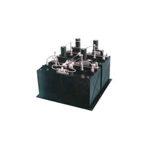 Combinador dB SPECTRA, en Panel /Rack 19", 450-470 MHz, 4 Canales, 100 kHz de Sep. N Hembras.