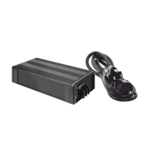 Cargador para Baterías de Plomo Ácido y Litio / 13.5A / 12V / Bancos de 55 a 180 Ah/ Con cable de alimentación