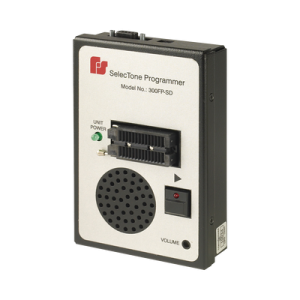 Programador de Campo / Transferencia WAV y MP3 sin Pérdida / Altavoz Integrado / Carcasa de Aluminio / Compatible con Módulos CommCenter® Serie D y RMB9999SD